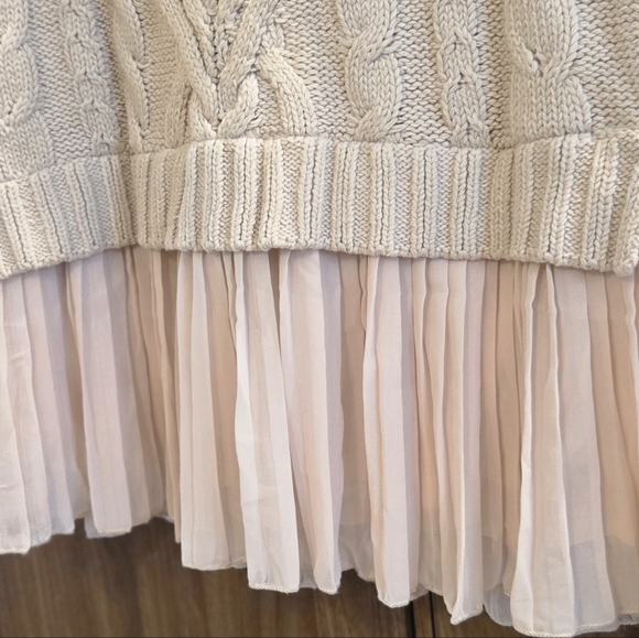 Chic Long Sleeve Cable Knit Mini Sweater Dress With A Sheer Flowy Pleated Bottom - Picture 13 of 16